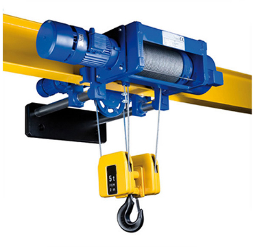 Low headroom wire rope hoist