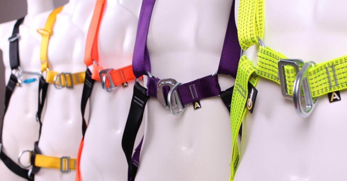 SAFETY HARNESS